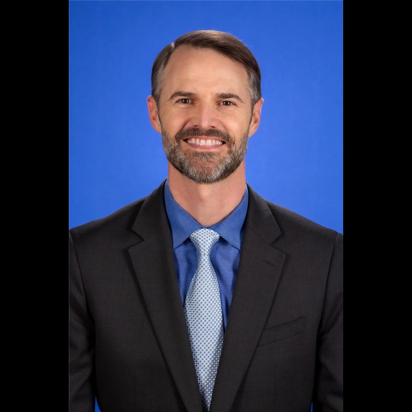 2021 Parker J. Palmer Courage to Teach Awardee David Barnes, MD is the program director for emergency medicine at the University of California (UC) Davis Medical Center, UC Davis School of Medicine, UC Davis Health in Sacramento, California.